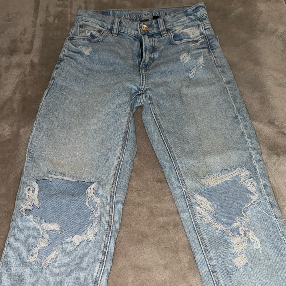 Women’s light wash jeans size 000